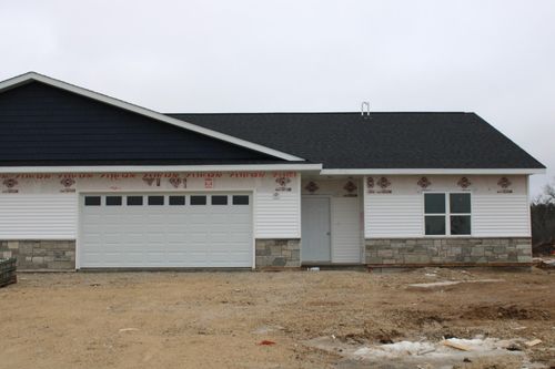 920 Drumlin Dr, Kewaskum, WI, 53040-1227 | Card Image