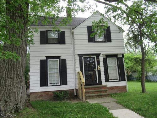 3824 E Antisdale Rd, South Euclid, OH, 44118-2330 | Card Image