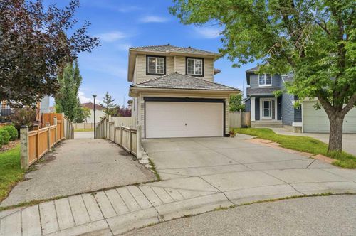 52 Douglas Glen Cres Se, Calgary, AB, T2Z3M6 | Card Image