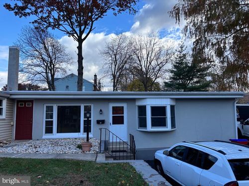 63 N 5th St, SOUDERTON, PA, 18964-1282 | Card Image