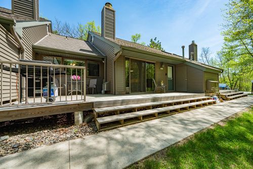 306 Quadna Mountain Rd, Hill City, MN, 55748-9722 | Card Image