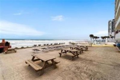 3270 - 3727 S Atlantic Avenue, Condo with 1 bedrooms, 1 bathrooms and null parking in DAYTONA BEACH FL | Image 3