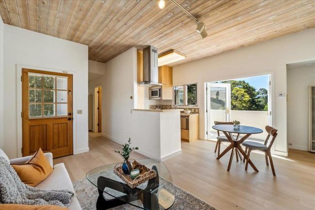 24826 Santa Fe St, House other with 3 bedrooms, 2 bathrooms and 2 parking in Carmel CA | Image 11