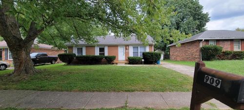 909 Gregory Way, Lexington, KY, 40514-1007 | Card Image