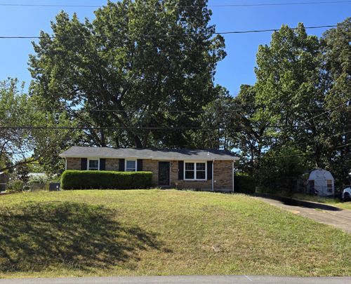 524 Kellia Dr, Clarksville, TN, 37042-6153 | Card Image