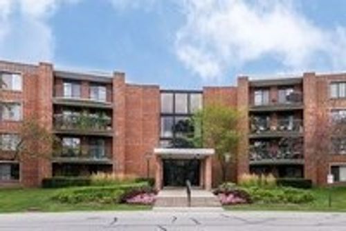 unit-219c-1415 E Central Rd, Arlington Heights, IL, 60005-3319 | Card Image