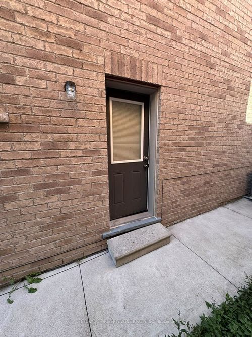 84 Speedwell St, Brampton, ON, L6X5H1 | Card Image