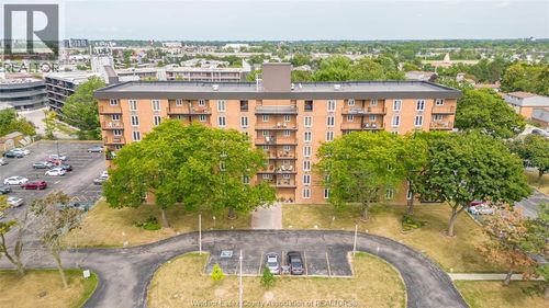 6502 Thornberry Cres, Windsor, ON, N8T2X2 | Card Image