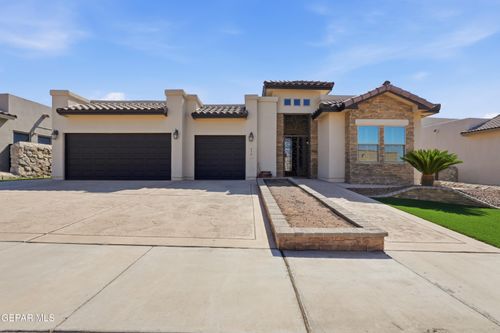 470 Fortenberry Pl, El Paso, TX, 79928-7300 | Card Image
