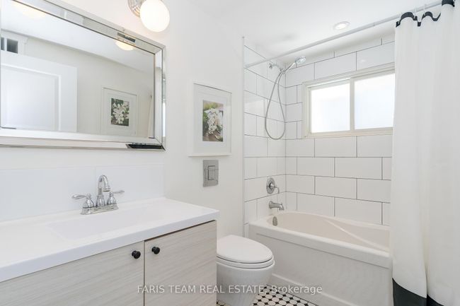 336 Peek A Boo Trail, House other with 6 bedrooms, 2 bathrooms and 4 parking in Tiny ON | Image 14