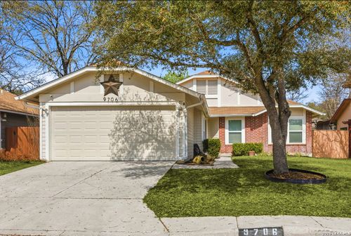 9706 Autumn Dew, San Antonio, TX, 78254-5827 | Card Image