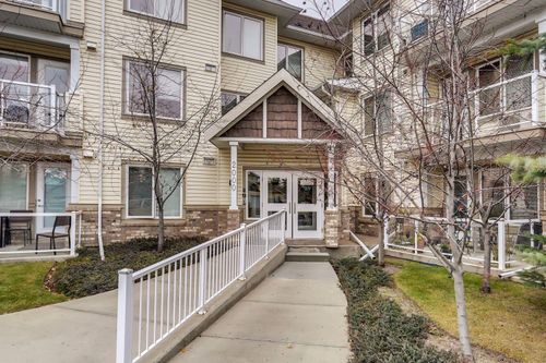 2202-5200 44 Ave Ne, Calgary, AB, T1Y7L4 | Card Image