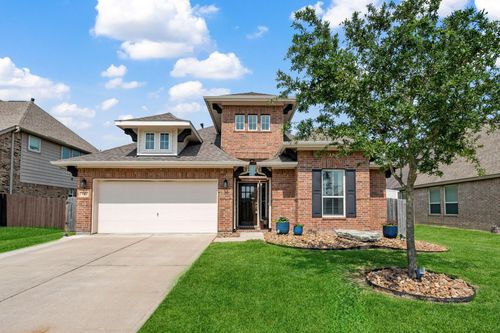 127 Comal Dr, Baytown, TX, 77523-2093 | Card Image