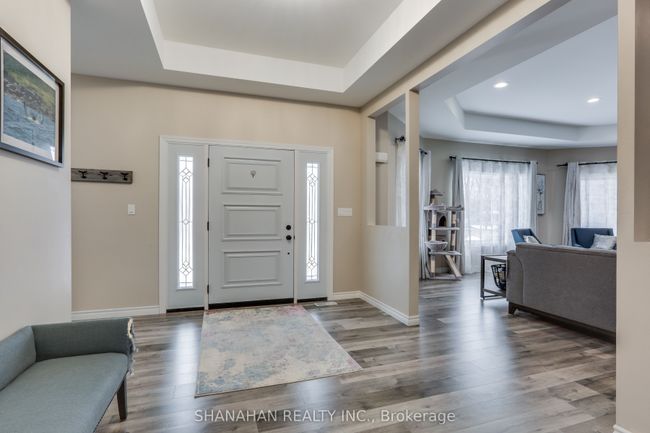 3167 Broadway St, House other with 4 bedrooms, 4 bathrooms and 4 parking in Brooke Alvinston ON | Image 5