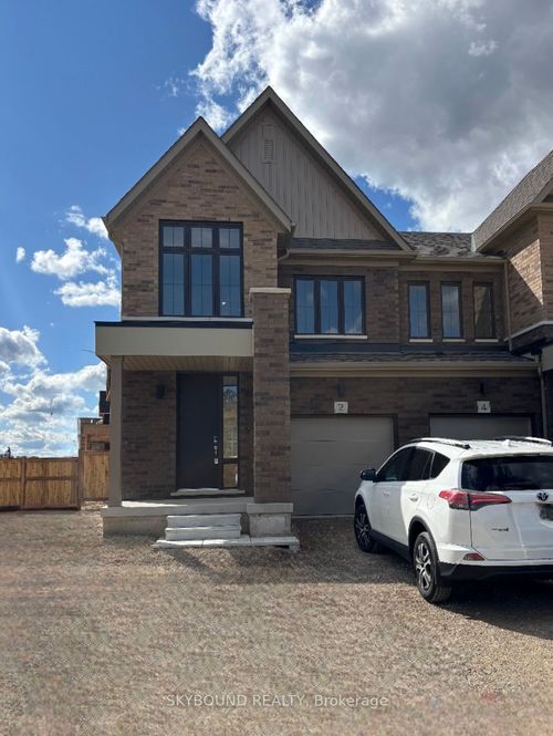 2 Poerr Avenue, Stratford, ON, N5A0M2 | Card Image
