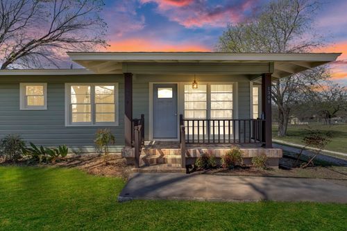 1309 Sloan St, Taylor, TX, 76574-2240 | Card Image
