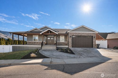 1038 Crest Loop, Entiat, WA, 98822-1000 | Card Image