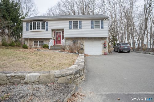 8B Kayview Avenue, Bethel, CT, 06801 | Card Image