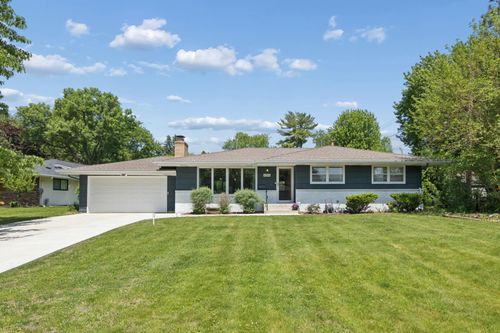 6204 Ashcroft Ln, Edina, MN, 55424-1728 | Card Image