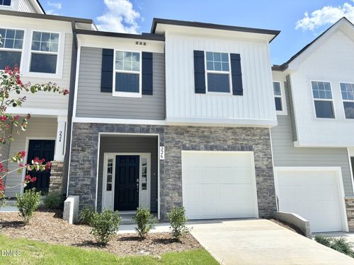 144-226 Franklin St, Franklinton, NC, 27525-1450 | Card Image