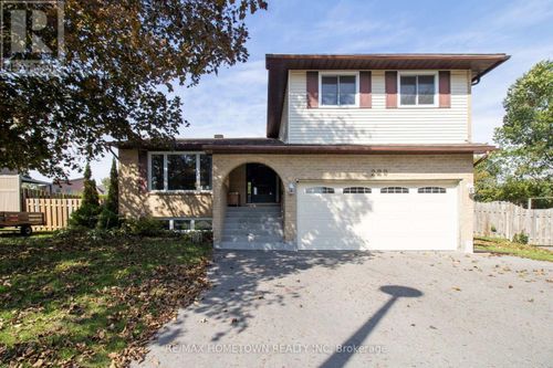 229 Colonel Douglas Cres, Brockville, ON, K6V6W1 | Card Image