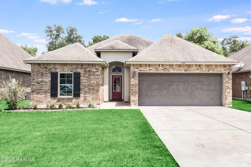 305 Flanders Ridge Dr, Youngsville, LA, 70592-5984 | Card Image