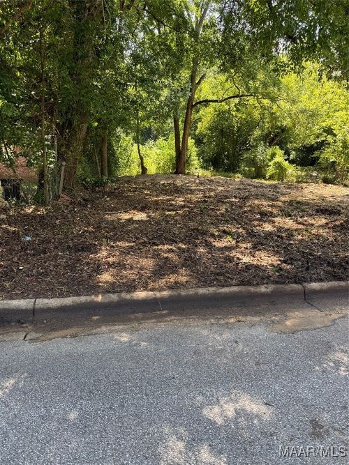 1010 12th Ave, Phenix City, AL, 36867-5726 | Card Image