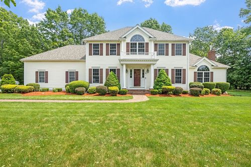 21 Highland Cir, Halifax, MA, 02338-1642 | Card Image