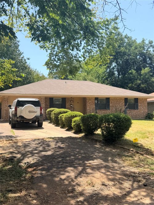 2125 Graham St, Paris, TX, 75460-3751 | Card Image