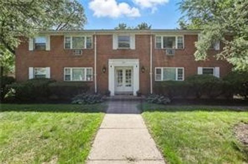 809 East Ave Apt 8, Rochester, NY, 14607 | Card Image