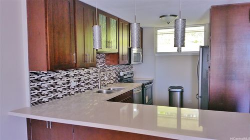 105-1515 Ward Ave, Honolulu, HI, 96822-3534 | Card Image