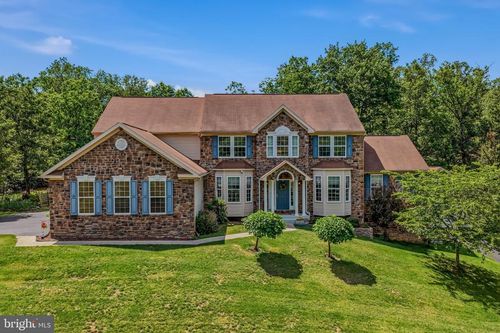 10 Cardiff Ct, HEDGESVILLE, WV, 25427-6979 | Card Image