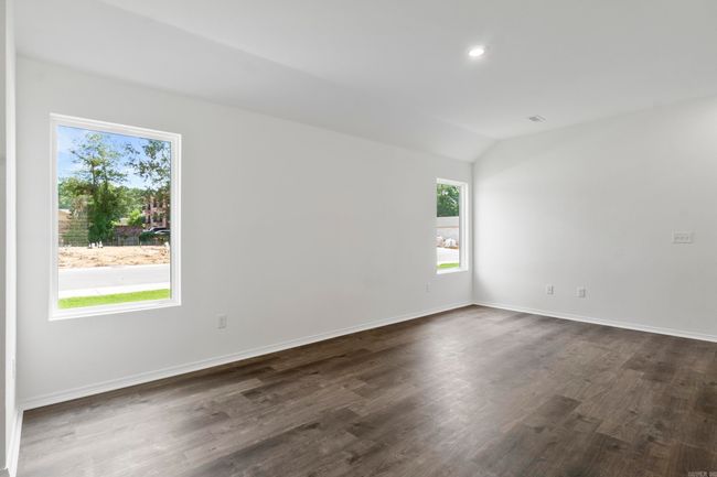 8201 Stacy Ln, House other with 2 bedrooms, 2 bathrooms and null parking in Little Rock AR | Image 8