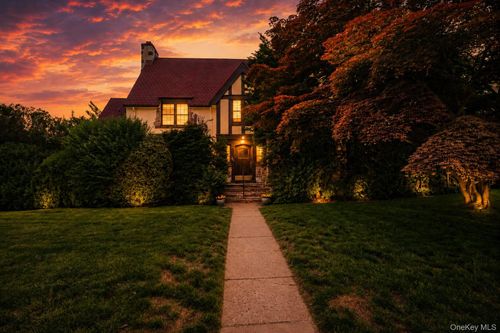 26 Glen Ave, Port Chester, NY, 10573-2636 | Card Image