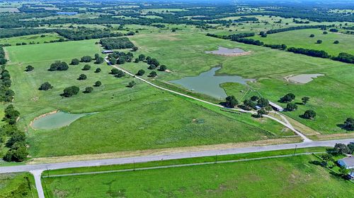 8752 Fm 1749, Sunset, TX, 76270-6226 | Card Image