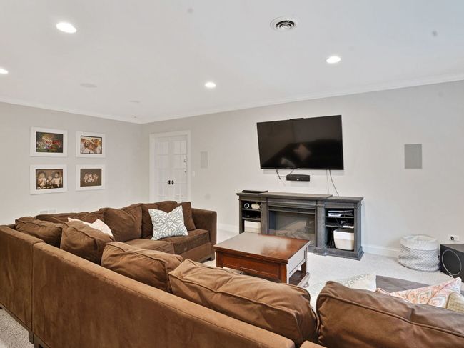1428 Calcutta Ln, House other with 5 bedrooms, 6 bathrooms and 3 parking in Naperville IL | Image 64