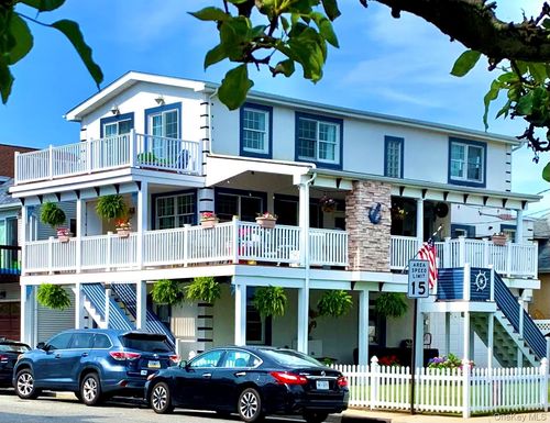 103 Connecticut Ave, Long Beach, NY, 11561-1103 | Card Image