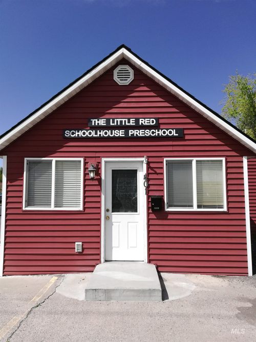 401 Filer Ave, Twin Falls, ID, 83301-3950 | Card Image