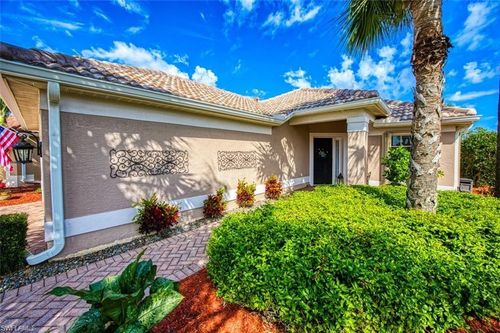 10092 Oakhurst Way, FORT MYERS, FL, 33913-7090 | Card Image