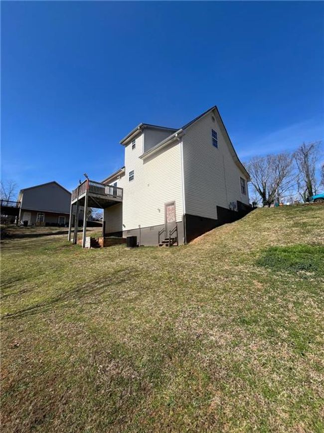 2350 Pine Grove Rd, House other with 3 bedrooms, 2 bathrooms and null parking in Gainesville GA | Image 9
