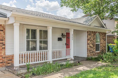 6504 Johnnie St, Watauga, TX, 76148-2524 | Card Image