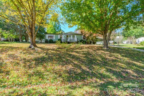 6919 Clara Cir, Concord, NC, 28025-7097 | Card Image