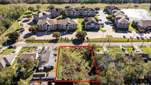 4823 Wenda St, Houston, TX, 77033-4126 | Card Image