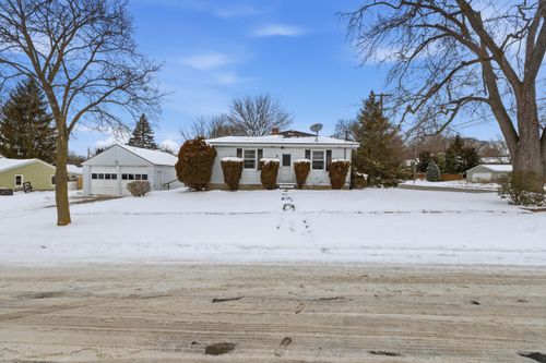 2731 Eastern Ave Se, Grand Rapids, MI, 49507-3606 | Card Image