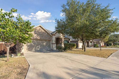 5018 Italica Rd, San Antonio, TX, 78253-6324 | Card Image