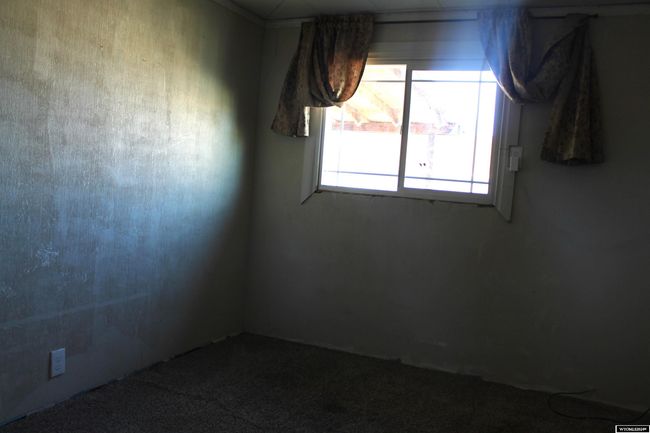 153 S Labarge St, House attached with 4 bedrooms, 2 bathrooms and null parking in La Barge WY | Image 4