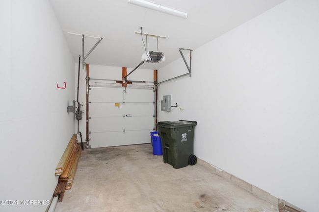 47 Knoll Ct, Condo with 2 bedrooms, 2 bathrooms and null parking in Matawan NJ | Image 30