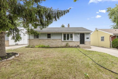 8030 W Colfax Court, Milwaukee, WI, 53218 | Card Image