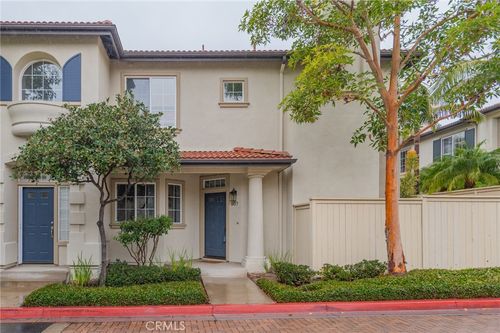 807 Yorkshire, Irvine, CA, 92620-0259 | Card Image