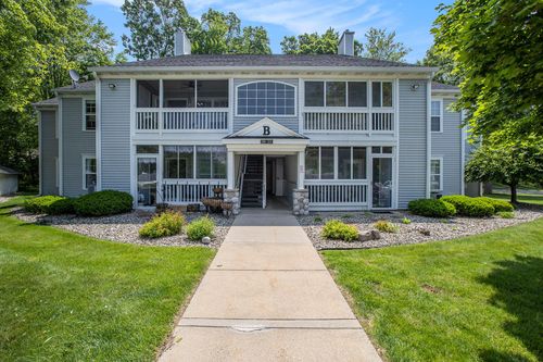 308 Butler Ct, Marshall, MI, 49068-1173 | Card Image